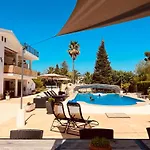 Casa Mil Suenos Bed and Breakfast