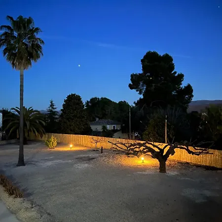 Casa Mil Suenos Bed & Breakfast *