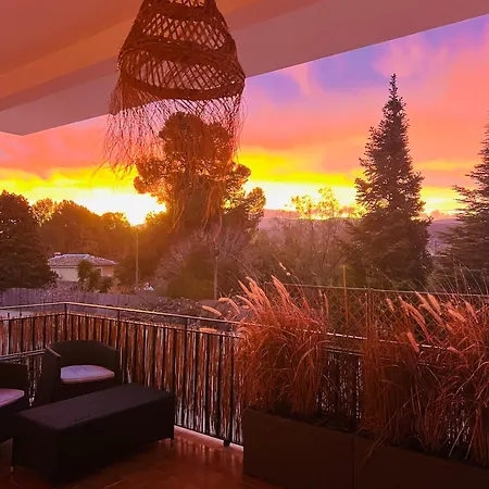 Casa Mil Suenos Bed & Breakfast *