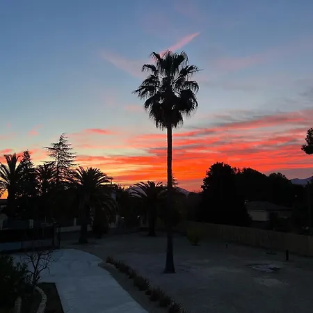 Bed & Breakfast Casa Mil Suenos 4*