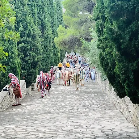 Casa Mil Suenos Bed & Breakfast 4*